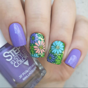 50+ Gorgeous Flower Nail Designs to Try - ♡ July Blossom